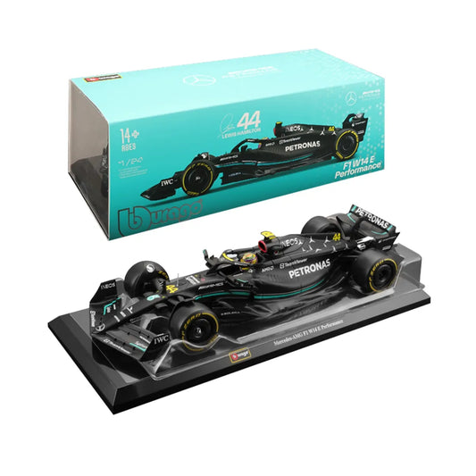1:24 Race Mercedes W14 (2023) w/ driver