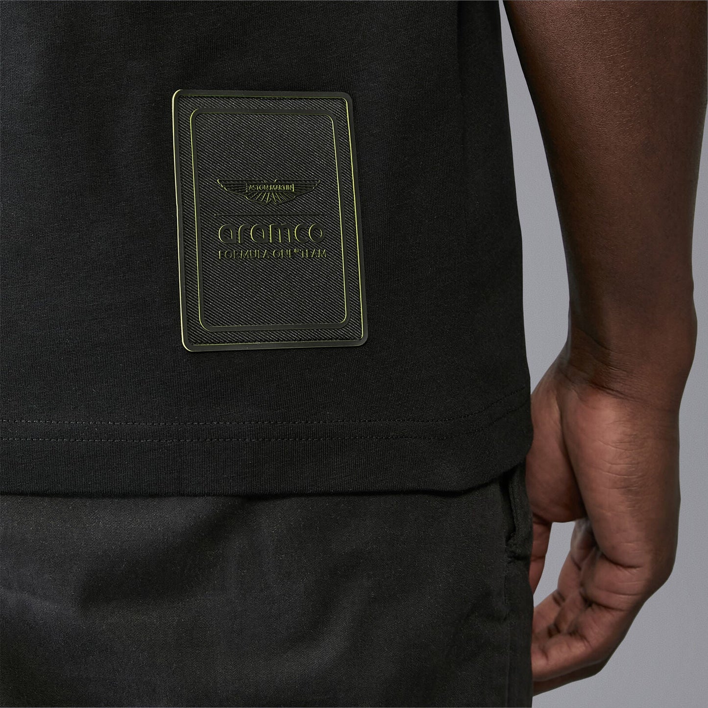 AMF1 FW LOGO STEALTH TEE